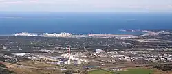 マールドゥ市街とムーガ港