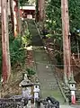 唐門へ至る石段