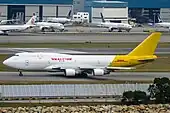 ボーイング747-400BCF（DHL塗装）