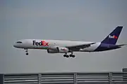 ボーイング757-200SF