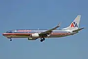 ボーイング737-800（アメリカン・ヘリテージ復刻塗装）