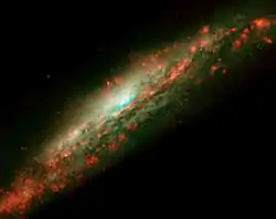 ハッブル宇宙望遠鏡によるNGC 3079の画像credit:HST/NASA/ESA.
