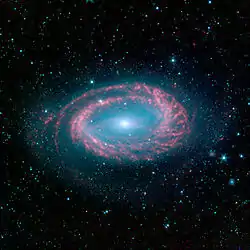 スピッツァー宇宙望遠鏡で撮影したNGC 4725の中赤外線画像credit:Spitzer Infrared Nearby Galaxies Survey/SST/NASA.