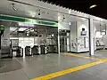 改札口と券売機(2021年10月)