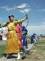 弓射