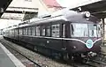 マルーン塗装復刻車