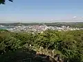 第1号墳付近から臨む逗子市街地。