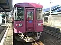 貫通扉に社章のNマークが付いた307号車 2009年10月29日(関駅)