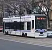 5002号のラッピング車両