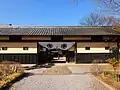 長屋門