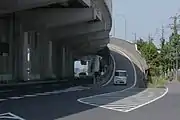 インター出口