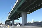 庄内川付近から清洲JCTまでは国道22号と並行。