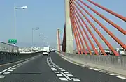 斜ケーブル1面吊り構造。