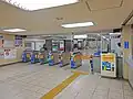 JR東海側から見た近鉄線連絡改札口