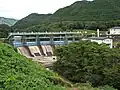 中岩ダム鬼怒川(下滝)発電所の逆調整池としては西古屋ダムよりも古い。