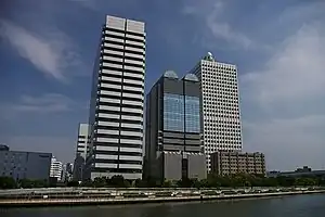 中之島六丁目のビル群(2006年5月撮影)