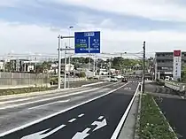 2021年開通区間内から岡津町交差点方向を見る（2021年4月）