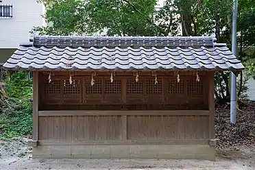 八社合祀殿