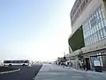 待機中の三重交通によるバス（2014年（平成26年）6月25日）