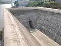 常用洪水吐と非常用洪水吐