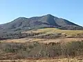 田代平放牧場から見た北峰