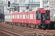 2044F「真田赤備え列車」（2016年4月19日、新今宮駅にて撮影）