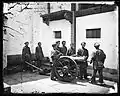 帕首・短衣の砲兵隊（1871年）