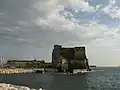 北側から見た卵城