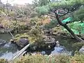 池の庭