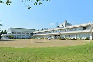 成田市立前林小学校