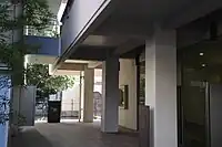 展示室棟エントランス