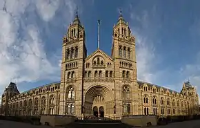 ロンドン自然史博物館