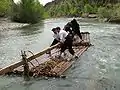 筏での川下り