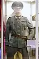 海軍陸戦部隊の将校の野戦服