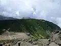 根石岳より見た根石小屋
