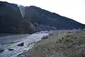 開運橋から西（上流）側の根尾川（本巣市根尾板所・本巣市根尾水尾付近）