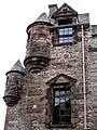 1600年ごろに建造されたスコットランドのニューアーク城(Newark Castle)の小塔を支持している持ち送り。