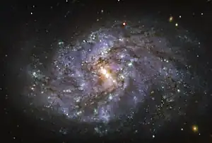 VLTが撮影したNGC1087
