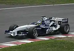 2005年カナダGPでのFW27ニック・ハイドフェルドがドライブ