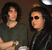 長男ニック・シモンズ（2009年）