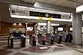 日本大通り駅改札口
