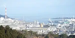 新居浜港本港