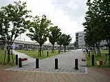 駅前・におどり公園（2009年8月）