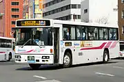 社番9243（日産ディーゼルKL-UA452TAN）上の9367と同形　現在は福岡-北九州線の運用から離れ、西日本鉄道赤間第二自動車営業所を経て、西日本鉄道甘木第二自動車営業所に転属し太宰府ライナーバス旅人　400番で運用されていたが2020年に除籍となった。