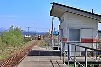 鷹巣駅方向を望む