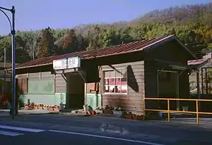 西中金駅（2002年（平成14年）3月）