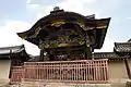 西本願寺唐門（伝伏見城遺構）