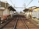 ホーム(踏切から)
