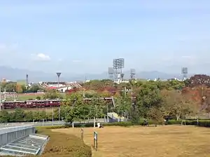 芝生広場からの西京極総合運動公園の全景