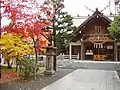 秋の境内